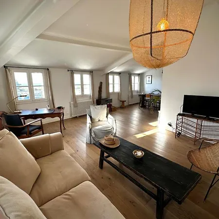 아파트 Stunning 80m With Sea View
