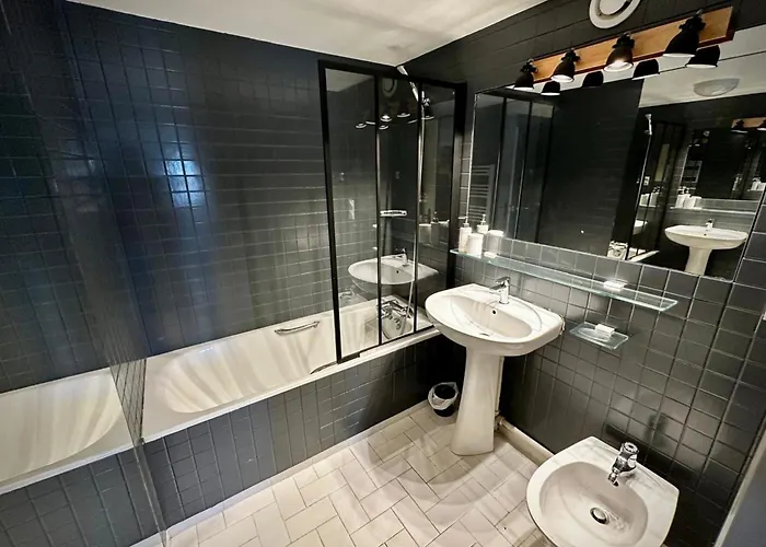 Stunning 80m With Sea View * 圣马丹德雷