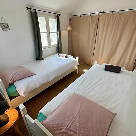 Stunning 80m With Sea View Apartmán